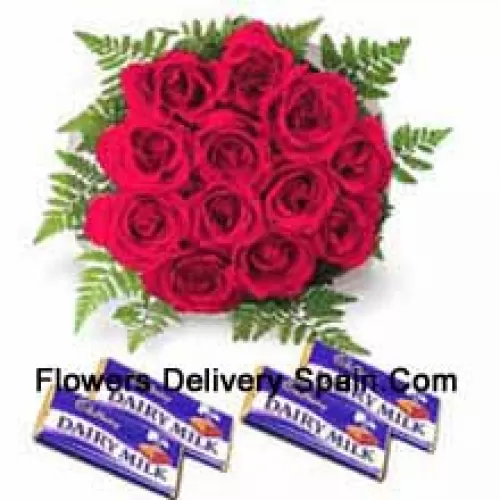 Maço de 11 Rosas Vermelhas com Chocolates Sortidos